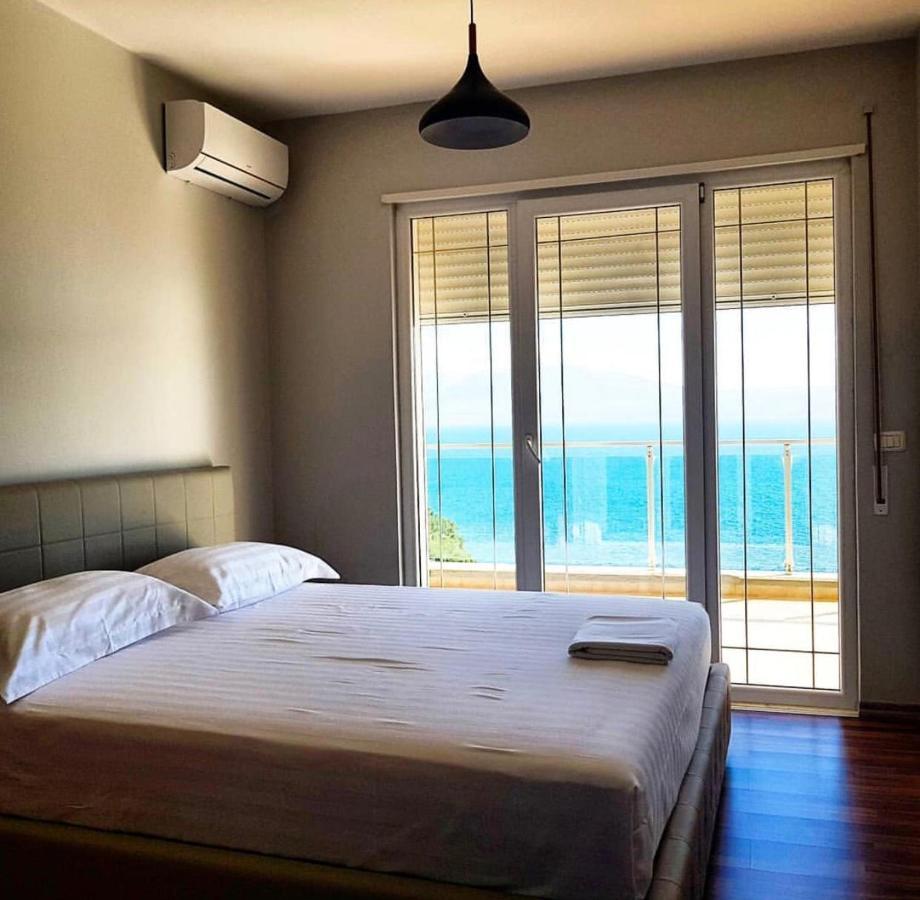 Nuna 's Apartment Vlore